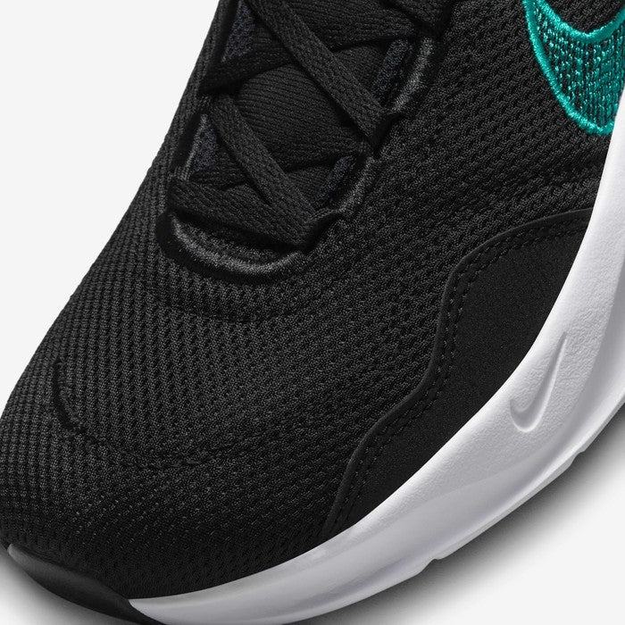 Nike LEGEND ESSENTIAL 3 NN Men's Black White DM1120-001 Athletic Sneakers Shoes