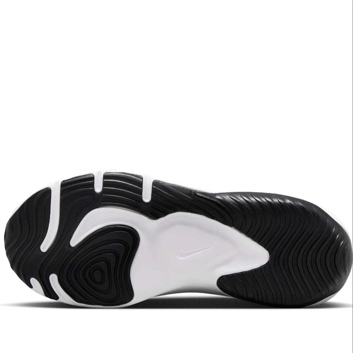 Nike LEGEND ESSENTIAL 3 NN Men's Black White DM1120-001 Athletic Sneakers Shoes