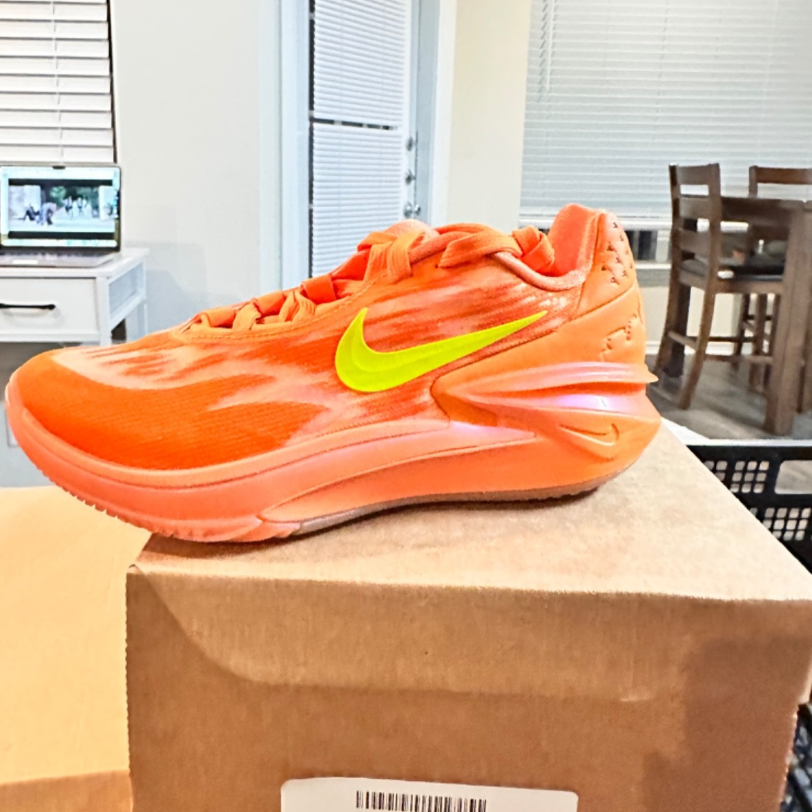 Nike Air Zoom GT Cut 2 x Arike Ogunbowale Basketball Shoes FQ8704-800 Womens