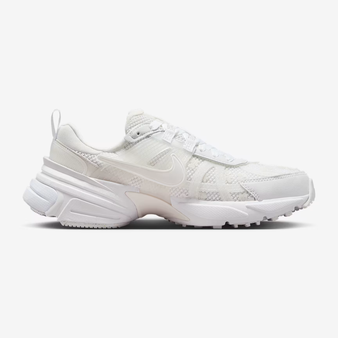 Nike Women's V2K Run White/Summit HJ5269-100 size 8.5