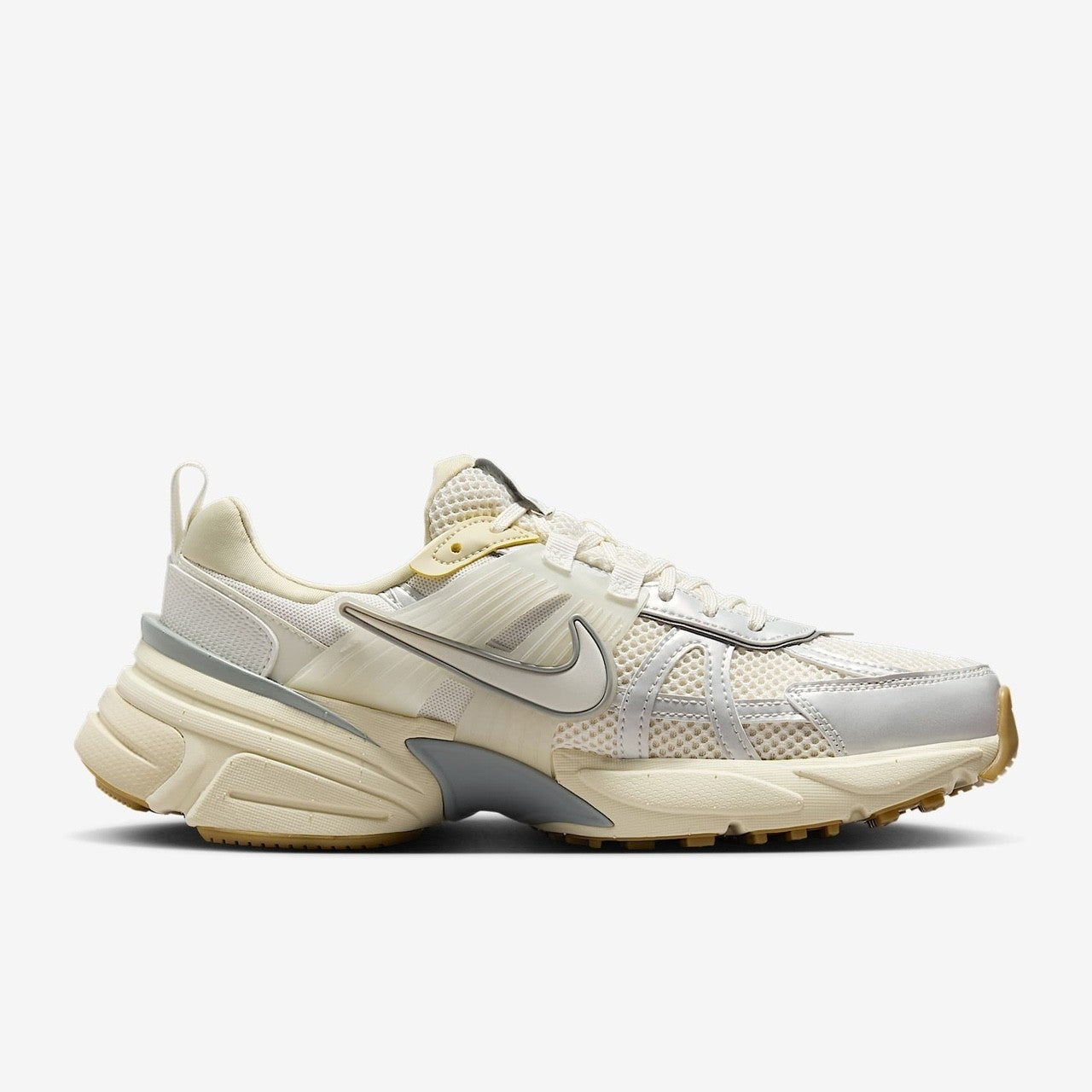 Nike W V2K Run Sail Light Khaki FD0736-108 Running Shoes size 8.5
