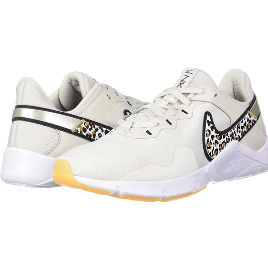 Women’s Nike Legend Essential 2